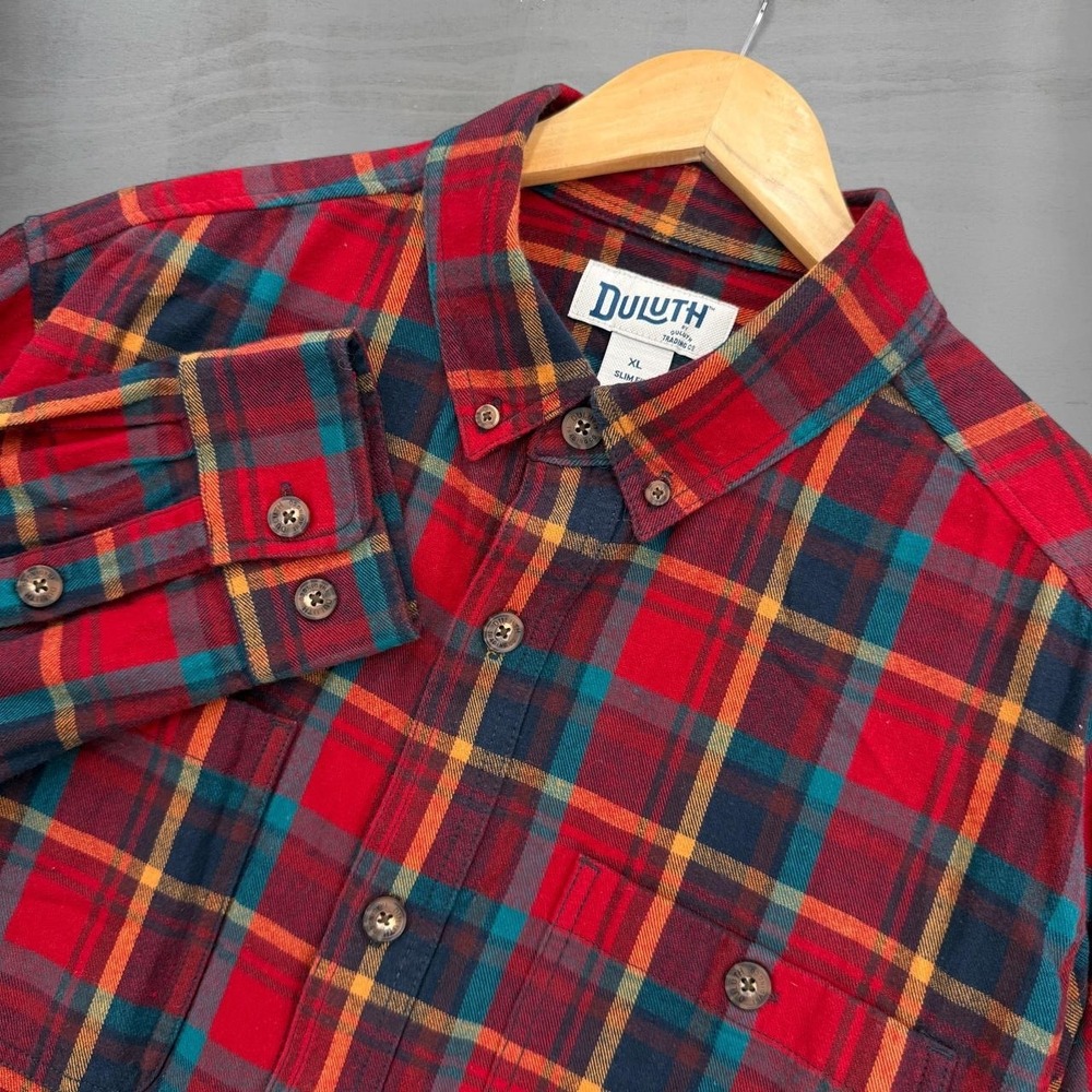 Duluth Trading Co Flannel Shirt Red Plaid Slim Fit Button Down XL